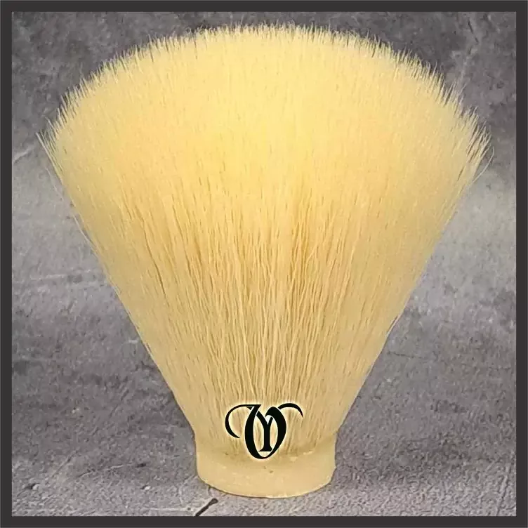 20 mm Synthetic Milk White Knot