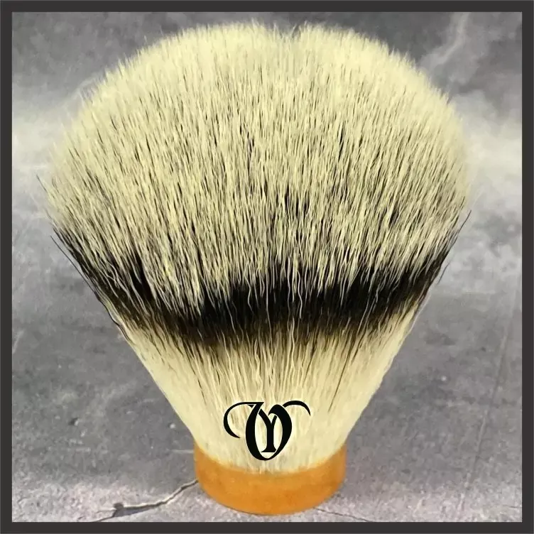 24 mm Synthetic Silver Tip Knot