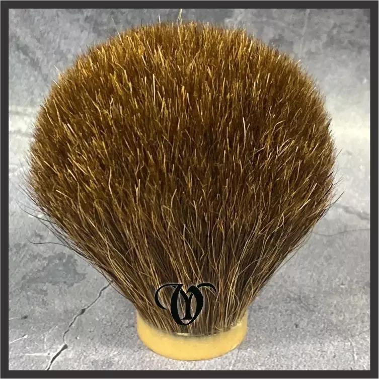 26 mm Chestnut Horse Hair Knot