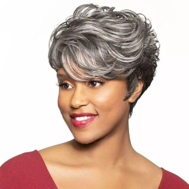 ALICIA FOXY SILVER SYNTHETIC WIG – GWENDOLYN