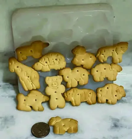 Animal Crackers Embeds 11 Cavity Silicone Mold 5565