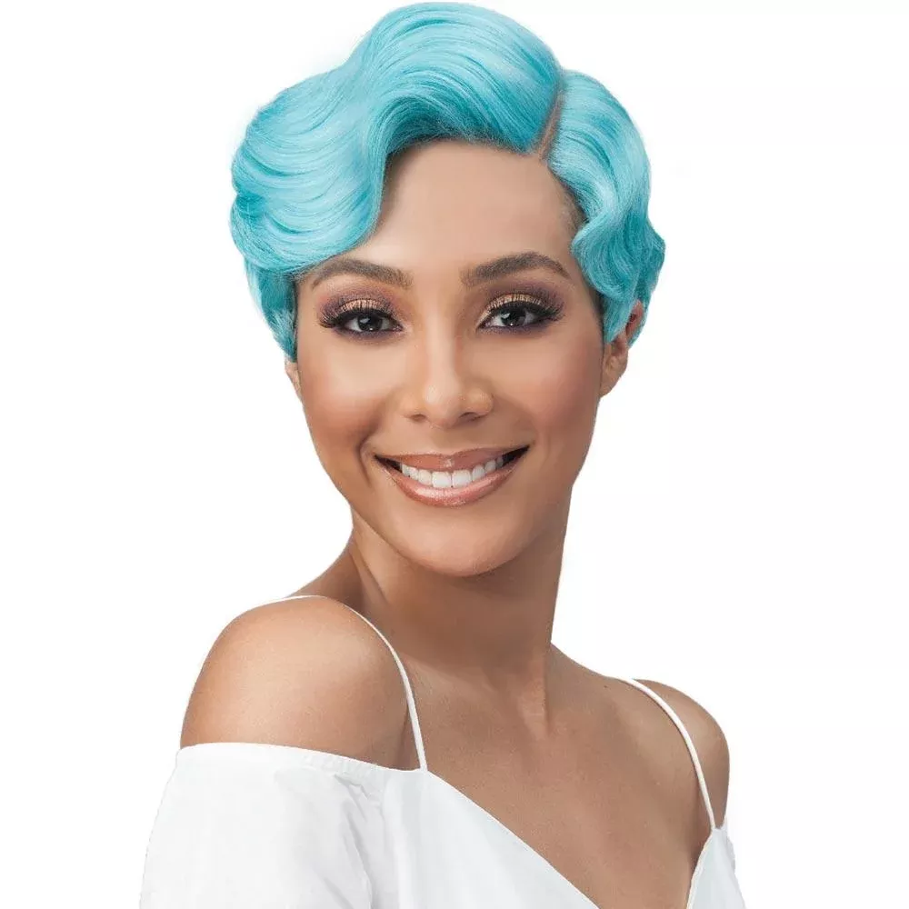 BobbiBoss 5″ Deep Part Swiss Lace Front Wig – MLF339 Evonie