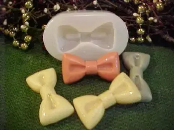 Bow Tie Tart 1 Cavity Silicone Mold 5276