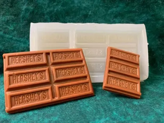 Chocolate 1/2 & 1/4 of a Bar 2 Cavity Silicone Mold 5172