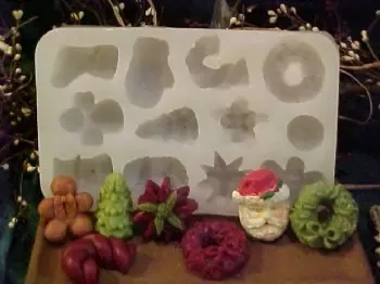 Christmas Things Tarts 12 Cavity Silicone Mold 1505