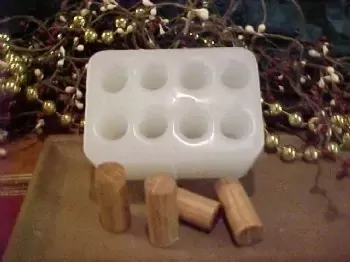 Cork Embeds 8 Cavity Silicone Mold 5284