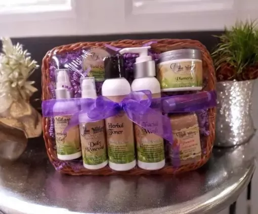 Facial Skin Care Gift Basket