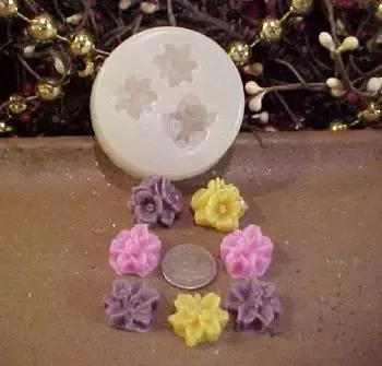 Flower Cluster Embeds 3 Cavity Silicone Mold 2620