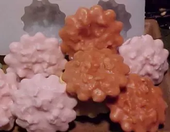 Flower Grubby Tart 12 Cavity Silicone Mold 324