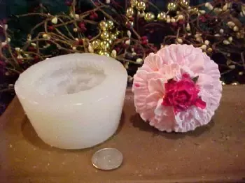 Flower Top for Cupcake 1 Cavity Silicone Mold 1354