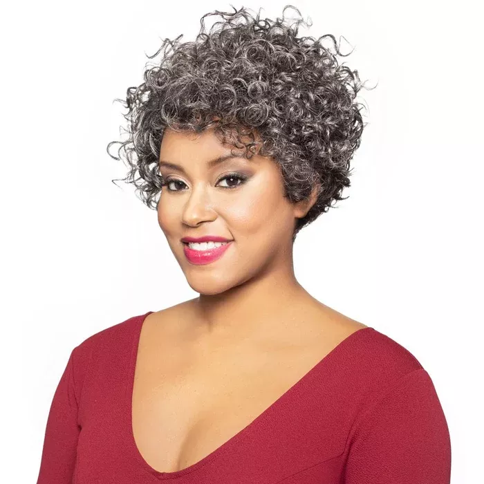 Foxy Silver Full Wig – ABIGAIL