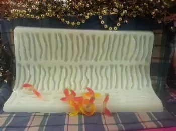 Gummy Worm Embeds 68 Cavity Silicone Mold 8009