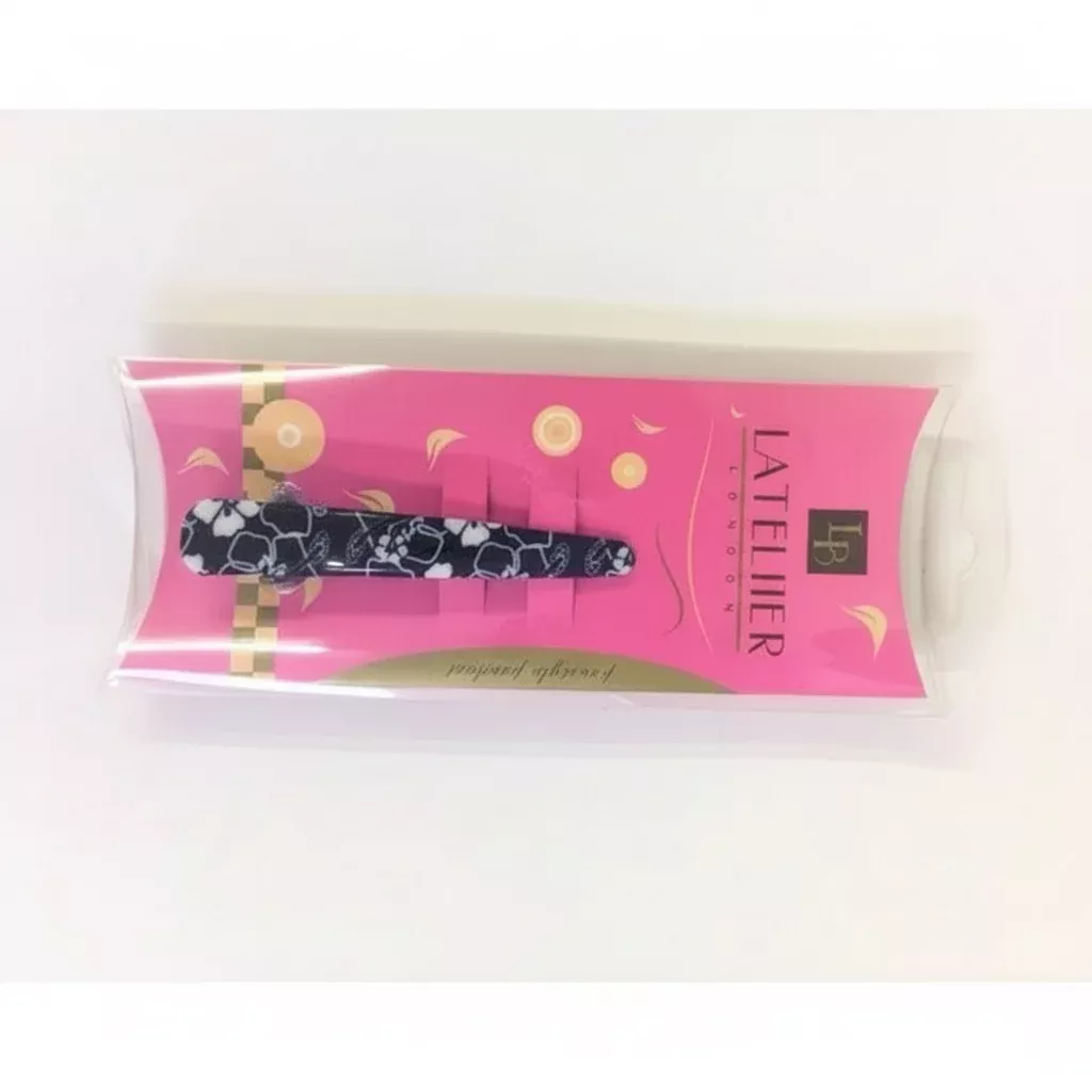 La Beaute Tweezers
