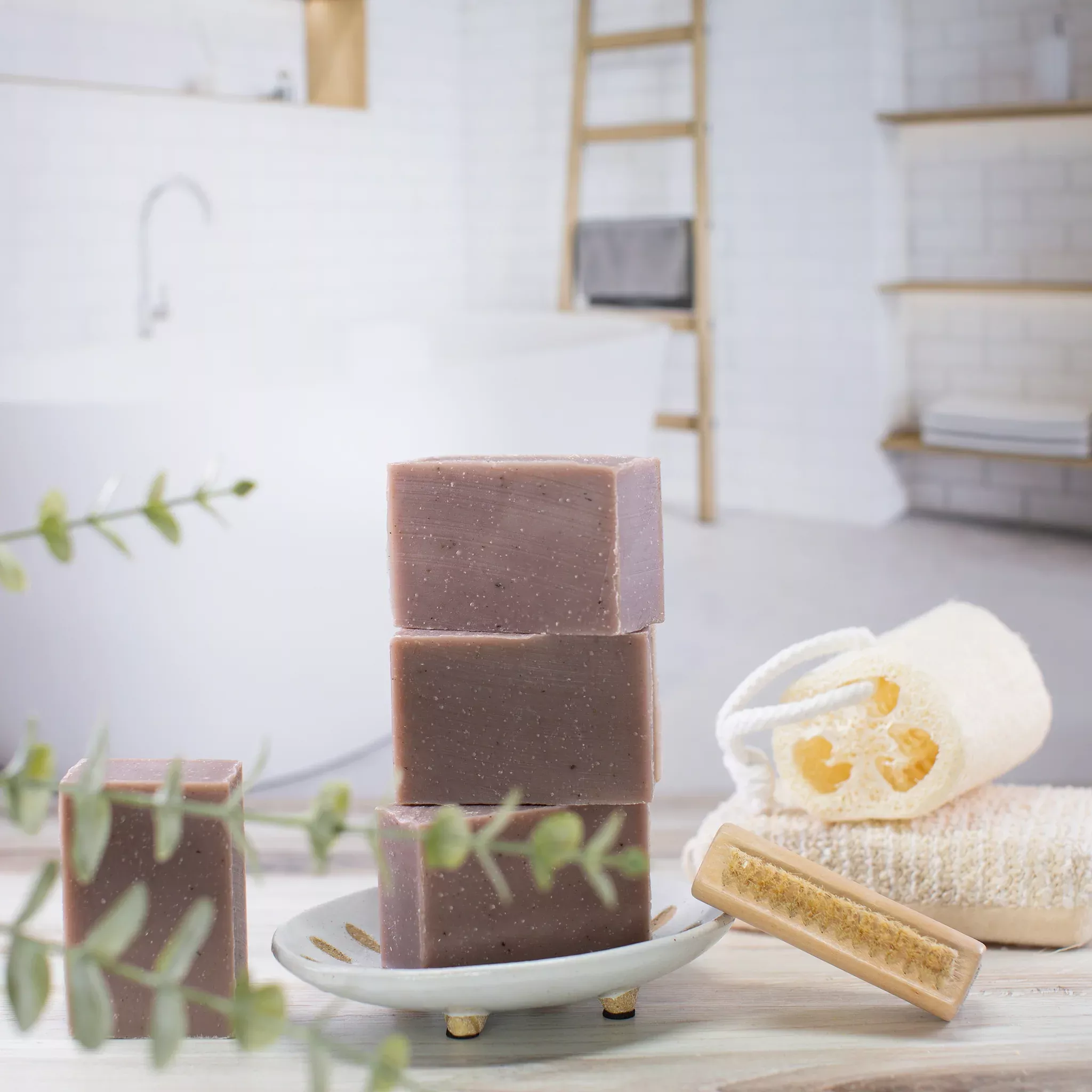 Lavender & Honeysuckle Bar Soap – 5oz
