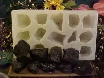 Lump Of Coal Tarts 15 Cavity Silicone Mold 6063