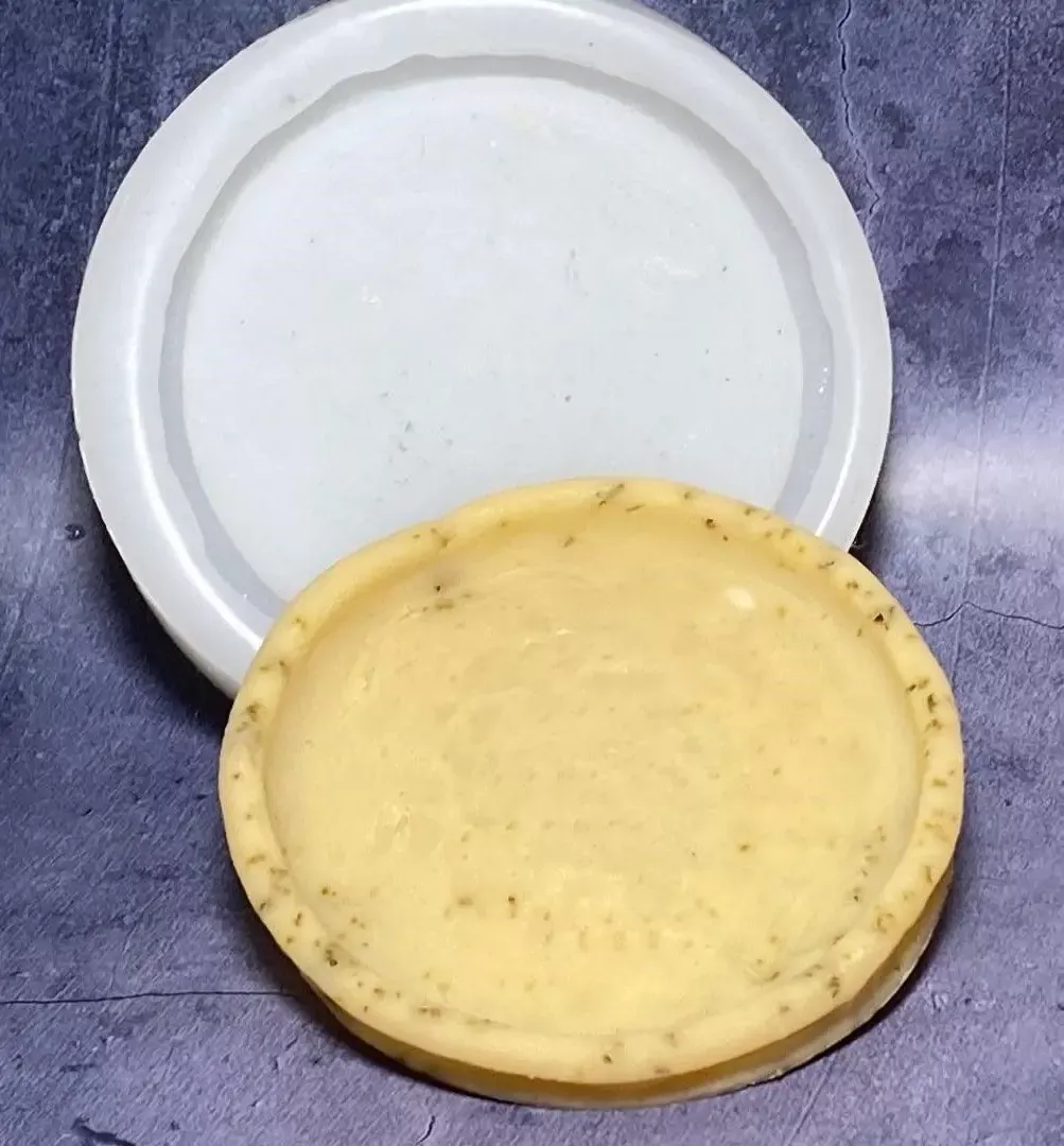 Mini Pizza Regular Crust 4. in Small Soap 1 Cavity Silicone Mold 2071