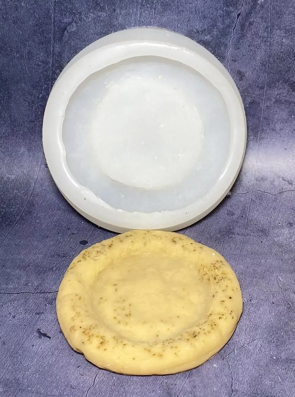 Mini Pizza Thick Crust 4. in Small Soap 1 Cavity Silicone Mold 2077