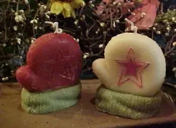 Mitten with Star Candle 1 Cavity Silicone Mold 1752