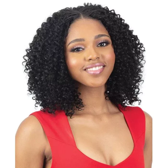 Model Model Gardenia V Part Wig - V-ERA