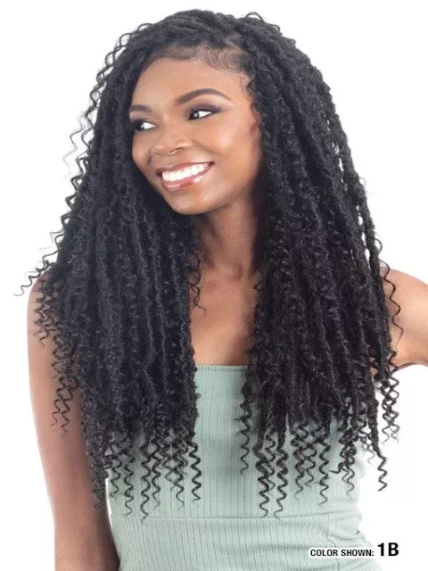 Model Model Glance 3X AFRO WATER LOC Crochet Braid 20