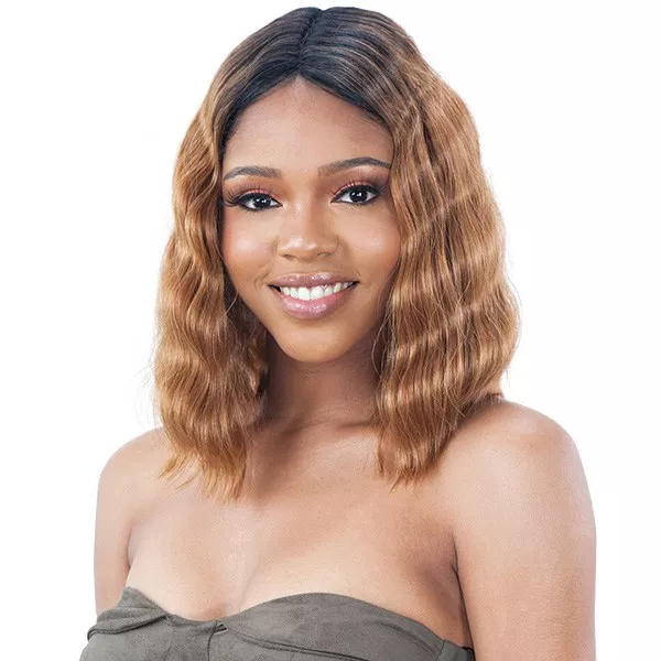 MODEL MODEL LACE TO 5 " DEEP PART LACE FRONT WIG - TRIPLE BARREL CURL 010