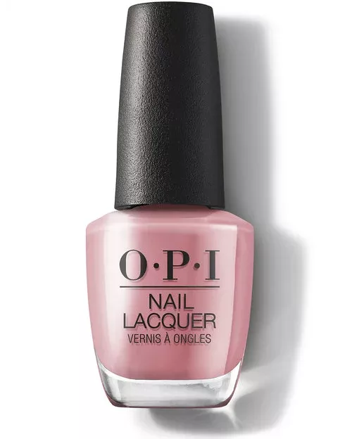 OPI Nail Lacquer “Suzi Calls the Paparazzi”