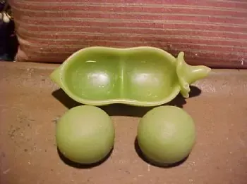 Pea Pod Only Tart 1Cavity Silicone Mold 1274P