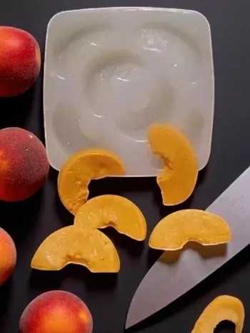 Peach Slice Embeds Silicone Mold 6 Cavity 5523