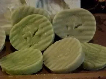 Pickle Slice Embeds 4 Cavity Silicone Mold 954