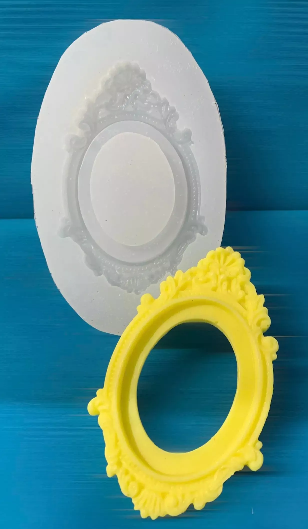 Picture Frame Small Embed 1 Cavity Silicone Mold 5320