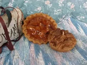 Pie Insert 5 Inch Pecan Silicone Mold 7019