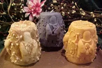 Prim Gathering Gals Candle 1 Cavity Silicone Mold 1411