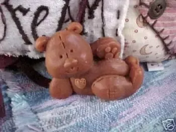 Prim Laying Down Bear Tart 1 Cavity Silicone Mold 5195