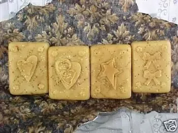 Primitive Pretty Patch Quilt Large Soap 4 Cavity Silicone Mold 302