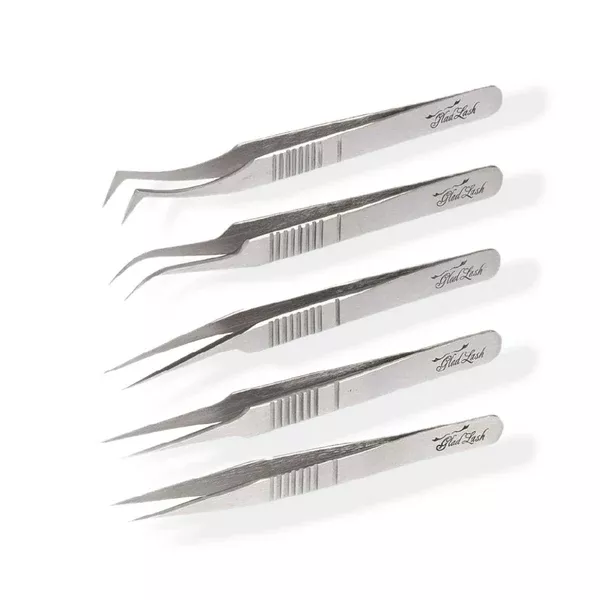 Ribbed Handle Tweezers for Classic Lashes