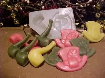 Shamrock Hat and Pipe Embeds 2 Cavity Silicone Mold 5224