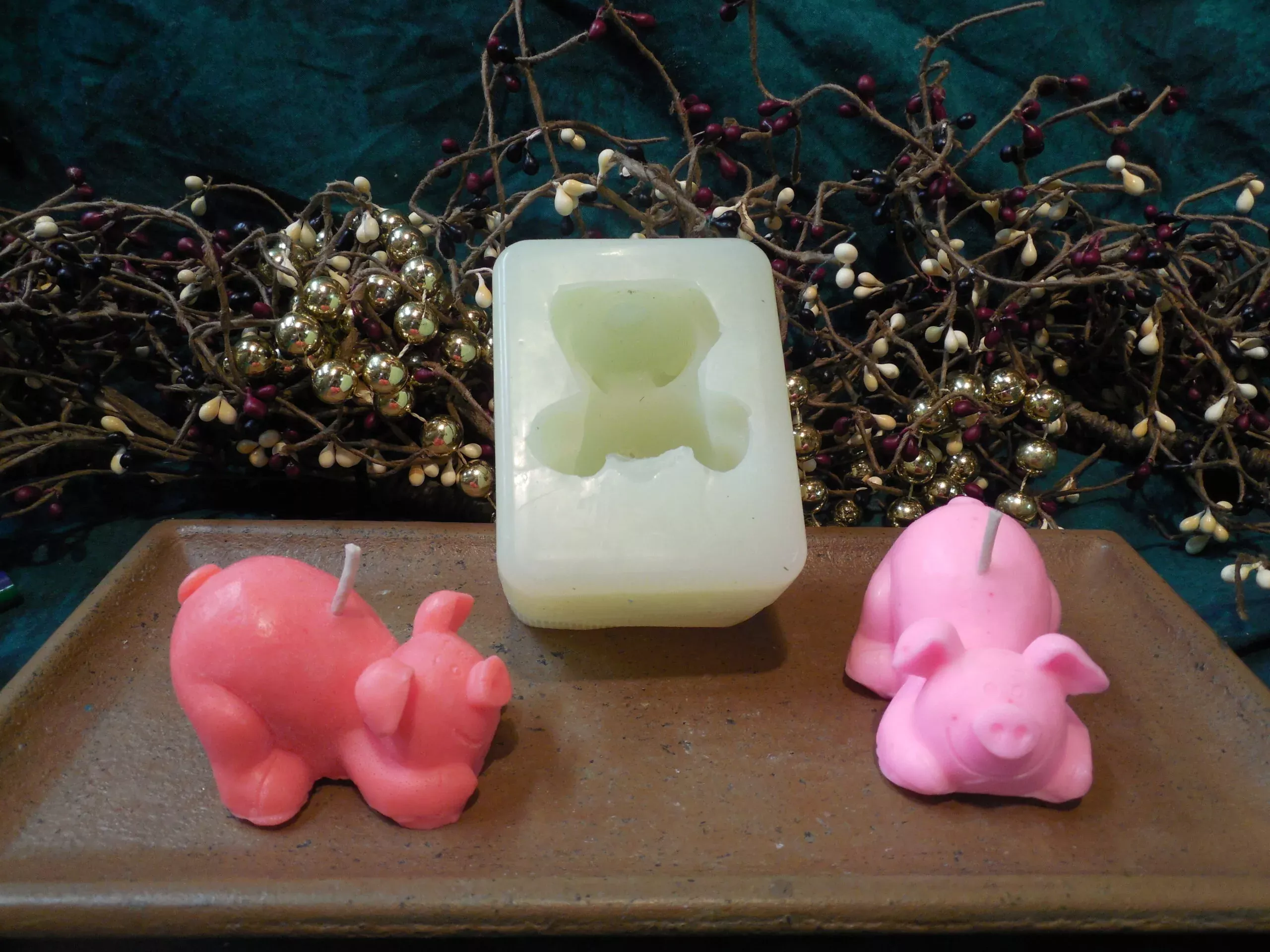 Silly Piggy Votive Candle 1 Cavity Mold 5302