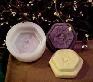 Simple Bee Small Soap 1 Cavity Silicone Mold 2056