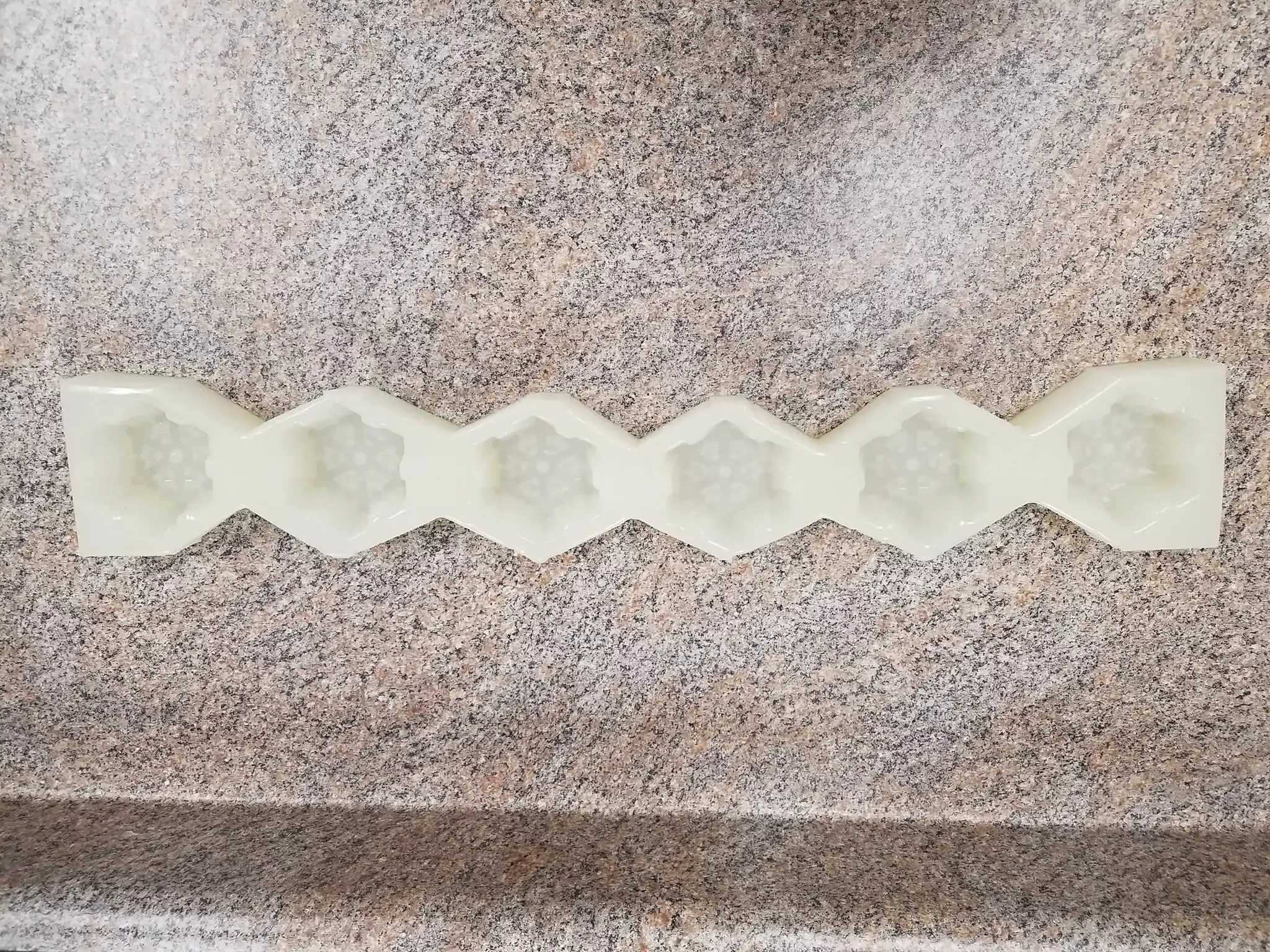Snowflake 6 Cavity Embed Silicone Mold 9000