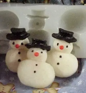 Snowmen Tarts 4 Cavity Silicone Mold 631