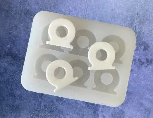 Straw Topper Tabs Embeds 6 Cavity Silicone Mold 5266
