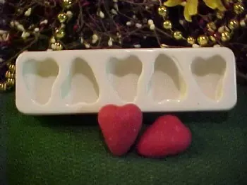 Strawberry Half Embeds 5 Cavity Silicone Mold 514