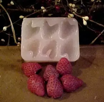 Strawberry Half Embeds 6 Cavity Silicone Mold 5219