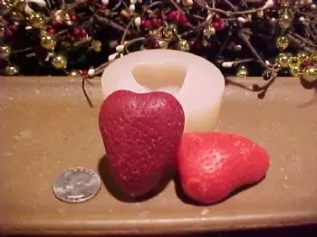 Strawberry Half Tart 1 Cavity Silicone Mold 1972