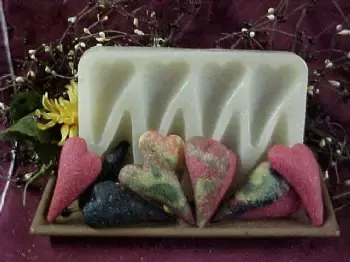Textured Hearts Tarts8 Cavity Silicone Mold 197
