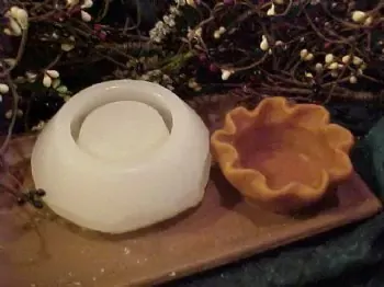 Wavy Pie Shell 3 Inch Pie Crust Silicone Mold 1085