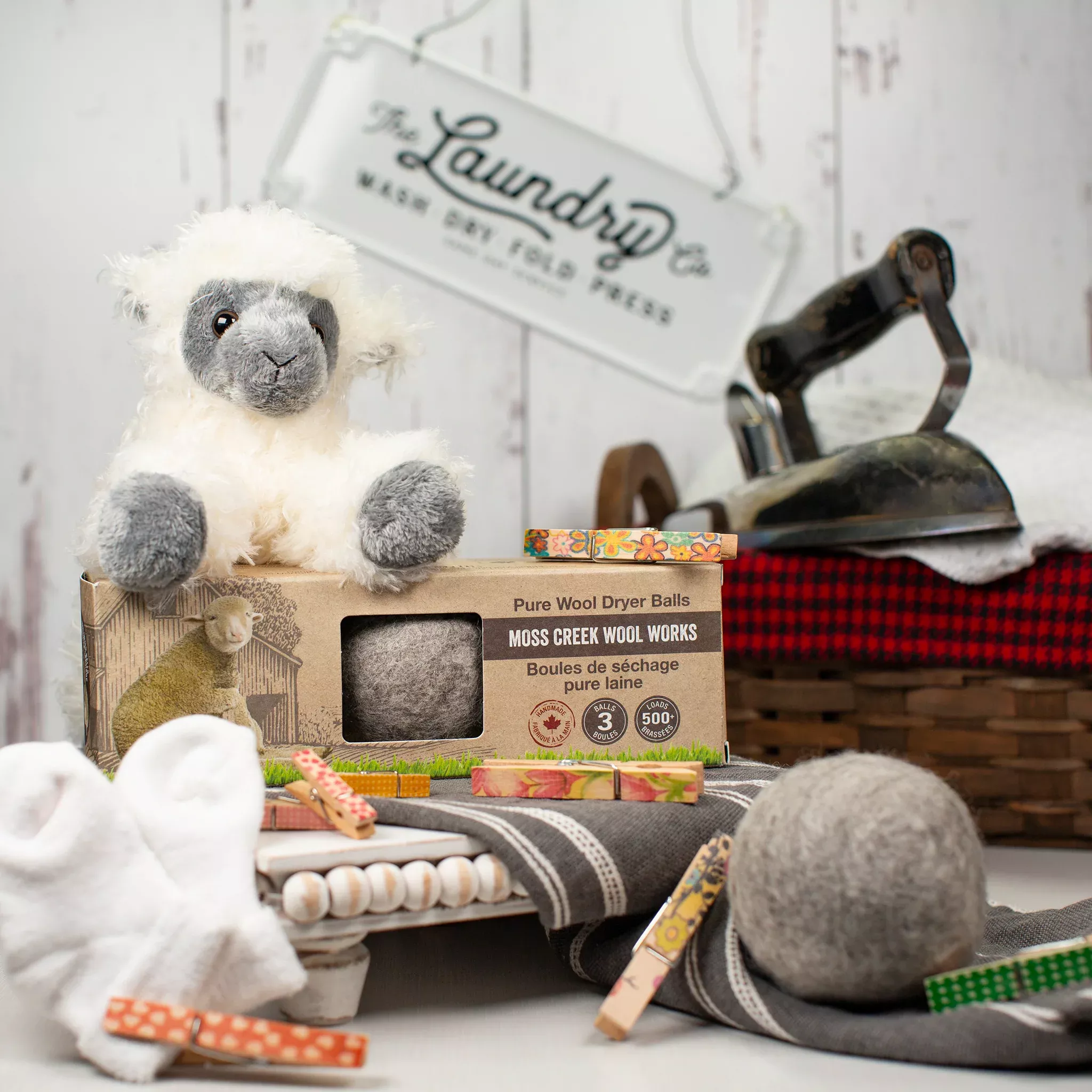 Wool Dryer Balls Barn Box – Grey